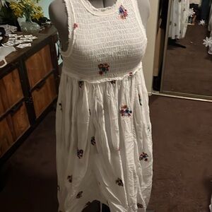 Urban outfitters Blaine Embroidered floral midi dress